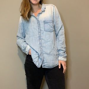 Lucky Brand Faded Chambray Button-Up